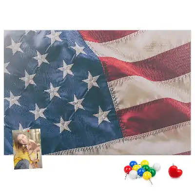 Nástenka do detskej izby s motívom americkej vlajky