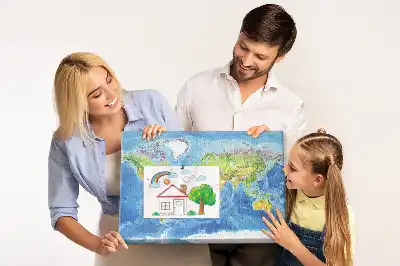 Korková nástenka s retro grafikou mapy sveta