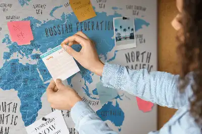 Nástenná korková tabuľa do detskej izby Modrá mapa Zeme
