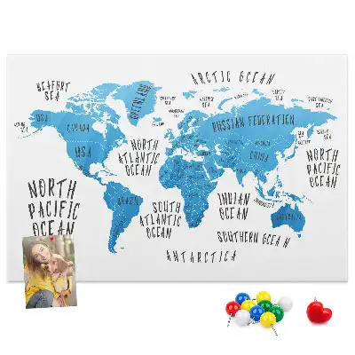 Nástenná korková tabuľa do detskej izby Modrá mapa Zeme