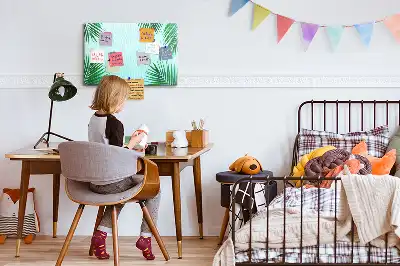 Nástenná detská nástenka s motívom botanického dažďového pralesa
