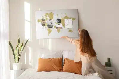 Korková nástenka Zlatá mapa sveta