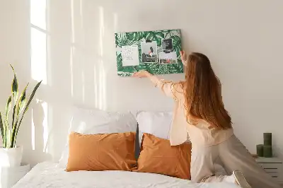 Korková nástenka s motívom listov monstery