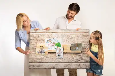 Dekoratívna nástenka do detskej izby s rodinným motívom
