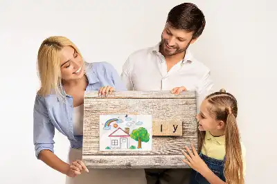 Dekoratívna nástenka do detskej izby s rodinným motívom