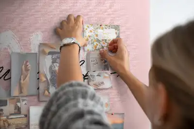 Korková nástenka s motívom Sebaláska