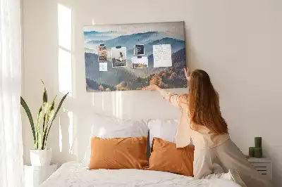 Korková nástenka s motívom horskej krajiny