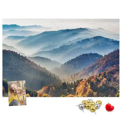 Korková nástenka s motívom horskej krajiny