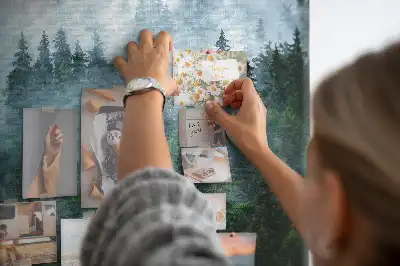 Nástenka do detskej izby Hmlistý les