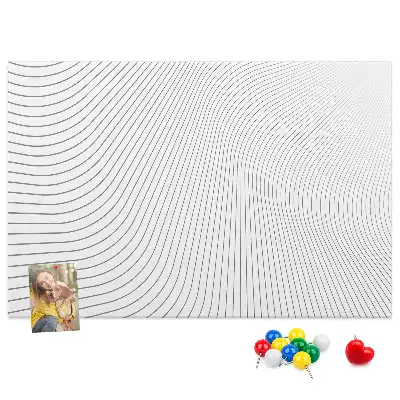 Nástenka do detskej izby s abstraktnými líniami
