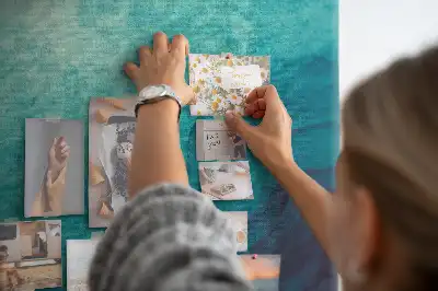 Korková nástenka s motívom abstraktnej hĺbky