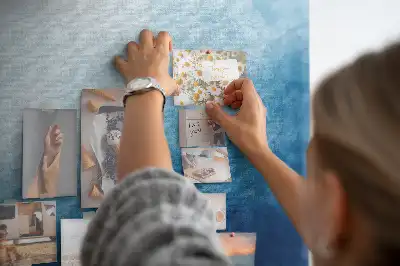 Nástenná detská nástenka s abstraktným motívom vody