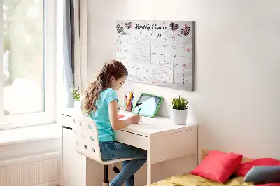 Mesačný plánovač na stenu do detskej izby v motíve móda