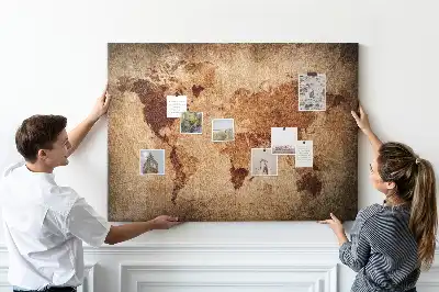Korková nástenka so štylizovanou antickou mapou sveta