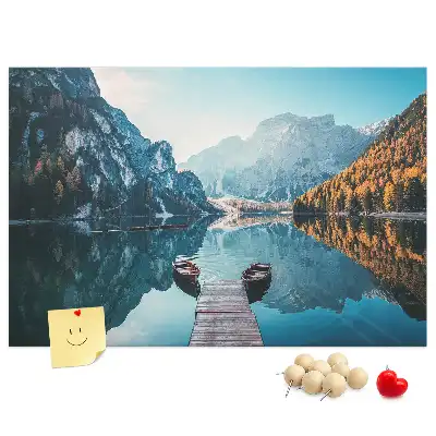 Nástenka do detskej izby Lode na jazere
