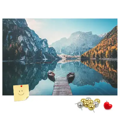 Nástenka do detskej izby Lode na jazere