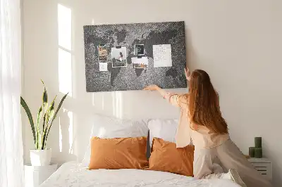 Korková nástenka s motívom minimalistického betónového sveta