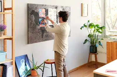 Nástenka do detskej izby s motívom mapy v dizajne architektonického betónu