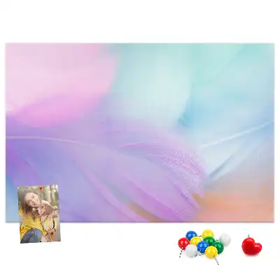 Nástenná nástenka do detskej izby Farebné pierka
