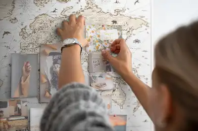 Nástenka do detskej izby Zostarnutý vintage atlas sveta