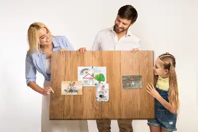 Nástenka do detskej izby s motívom doskovej štruktúry