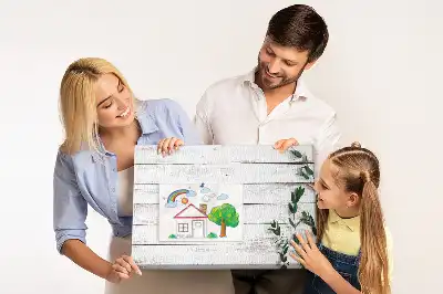 Nástenka do detskej izby s prírodnou kresbou dreva