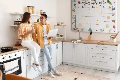 Nástenka do detskej izby s týždenným plánom