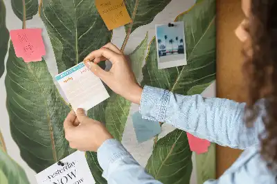 Nástenka do detskej izby s motívom palmových listov