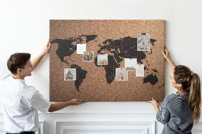 Nástenka do detskej izby s minimalistickým obrysom kontinentov