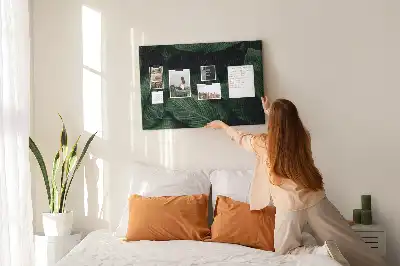 Korková nástenka s motívom tropickej monstery