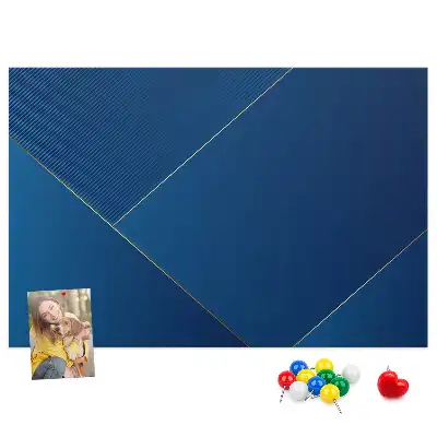 Dekoratívna nástenka do detskej izby s abstraktným motívom
