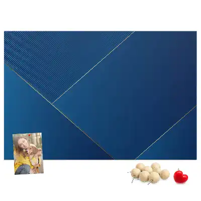 Dekoratívna nástenka do detskej izby s abstraktným motívom