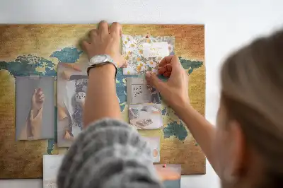 Nástenná mapa sveta v retro štýle na dekoráciu do detskej izby