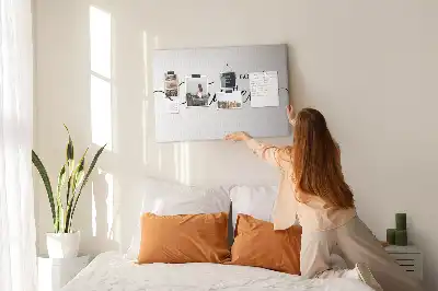 Korková nástenka s nápisom Cesta