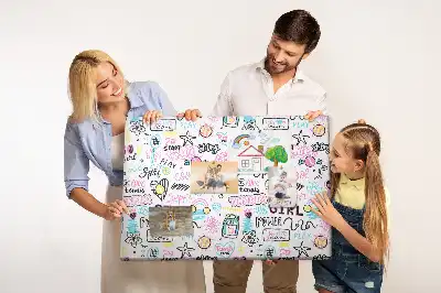 Korková nástenka so vzorom čmáranice