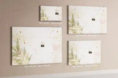Korková nástenka so zlatou lineárnou grafikou