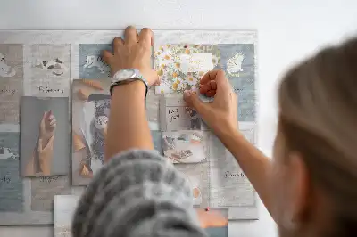 Korková nástenka Mačací kalendár