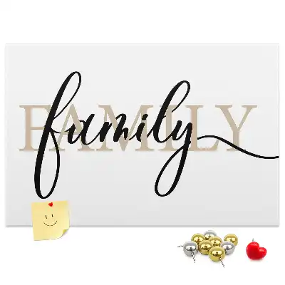 Korková nástenka s nápisom Family