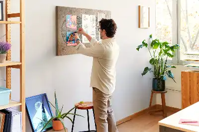 Korková nástenka s mapou sveta