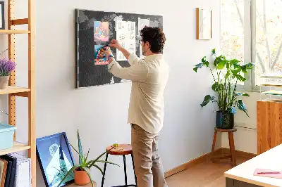 Korková nástenka Elegantný glóbus v čiernej farbe