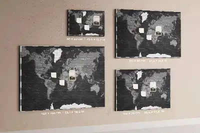 Korková nástenka Elegantný glóbus v čiernej farbe