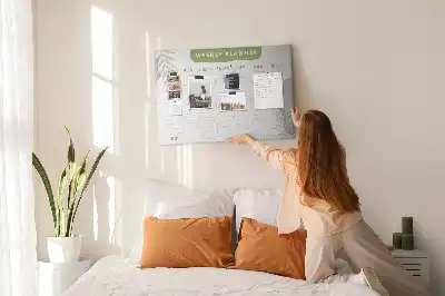 Nástenka do detskej izby so sedemdňovým rozpisom úloh