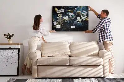 Korková nástenka s floristickým vzorom