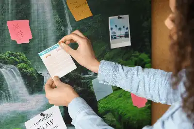 Korková nástenka Vodopád medzi machom