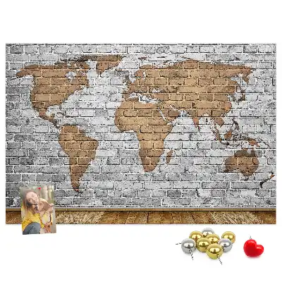 Korková nástenka Mapa sveta s tehlovým vzorom