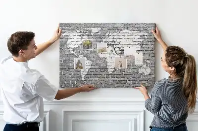 Nástenka do detskej izby Mapa sveta na tehlách
