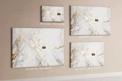 Nástenka do detskej izby s dekoratívnym mramorovým vzorom