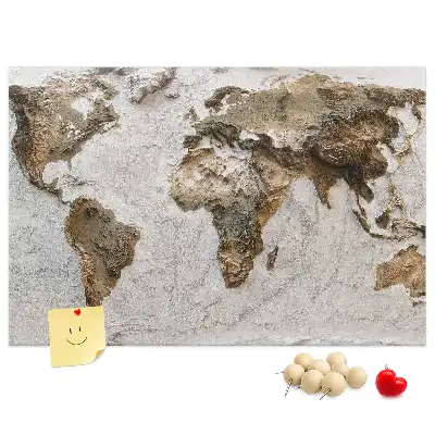 Nástenka do detskej izby s motívom archívnej mapy sveta