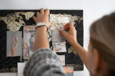 Nástenka do detskej izby Mapa sveta stierateľná