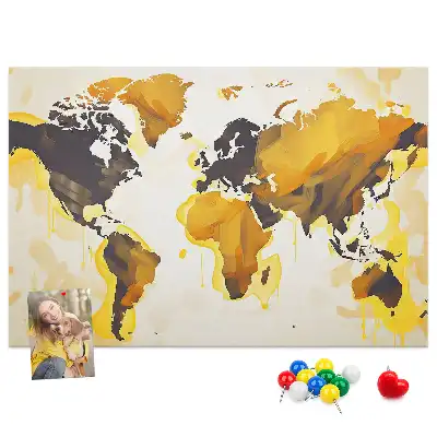 Korková nástenka s abstraktnou mapou sveta